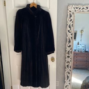 Vintage, full length Mink coat, dark brown, Size Small 50” in length, 25” sleeve